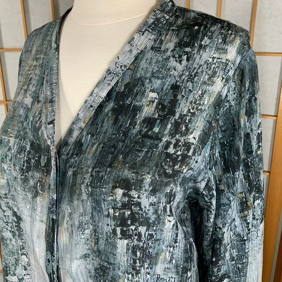 Johnny Was Pete and Greta silk blouse green and brown pattern. - Picture 12 of 14